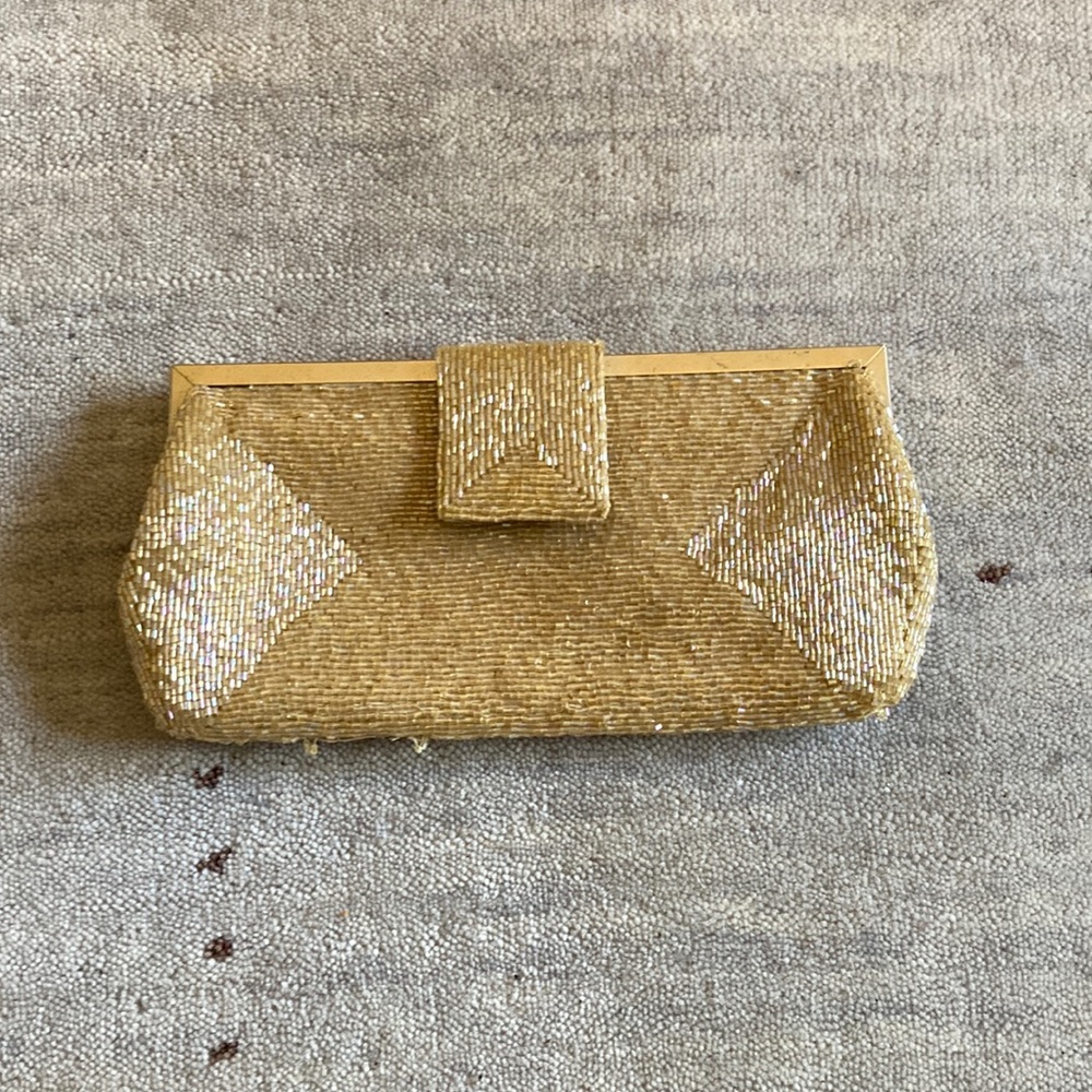 BCBGMAXAZRIA beaded clutch worth chain
